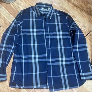 Burberry long sleeve button up shirt size xl color navy blue